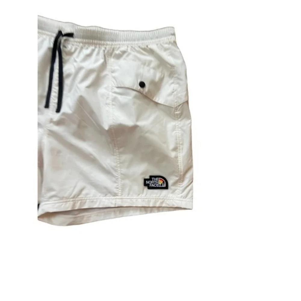 The‎ North Face Men's Nylon Athletic Shorts NEW